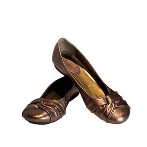 Women's St. John's Bay Cristin Flat Shoe Bronze Leather, Size 9M, EUC
